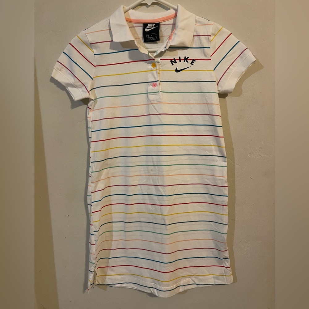 Nike causal dress